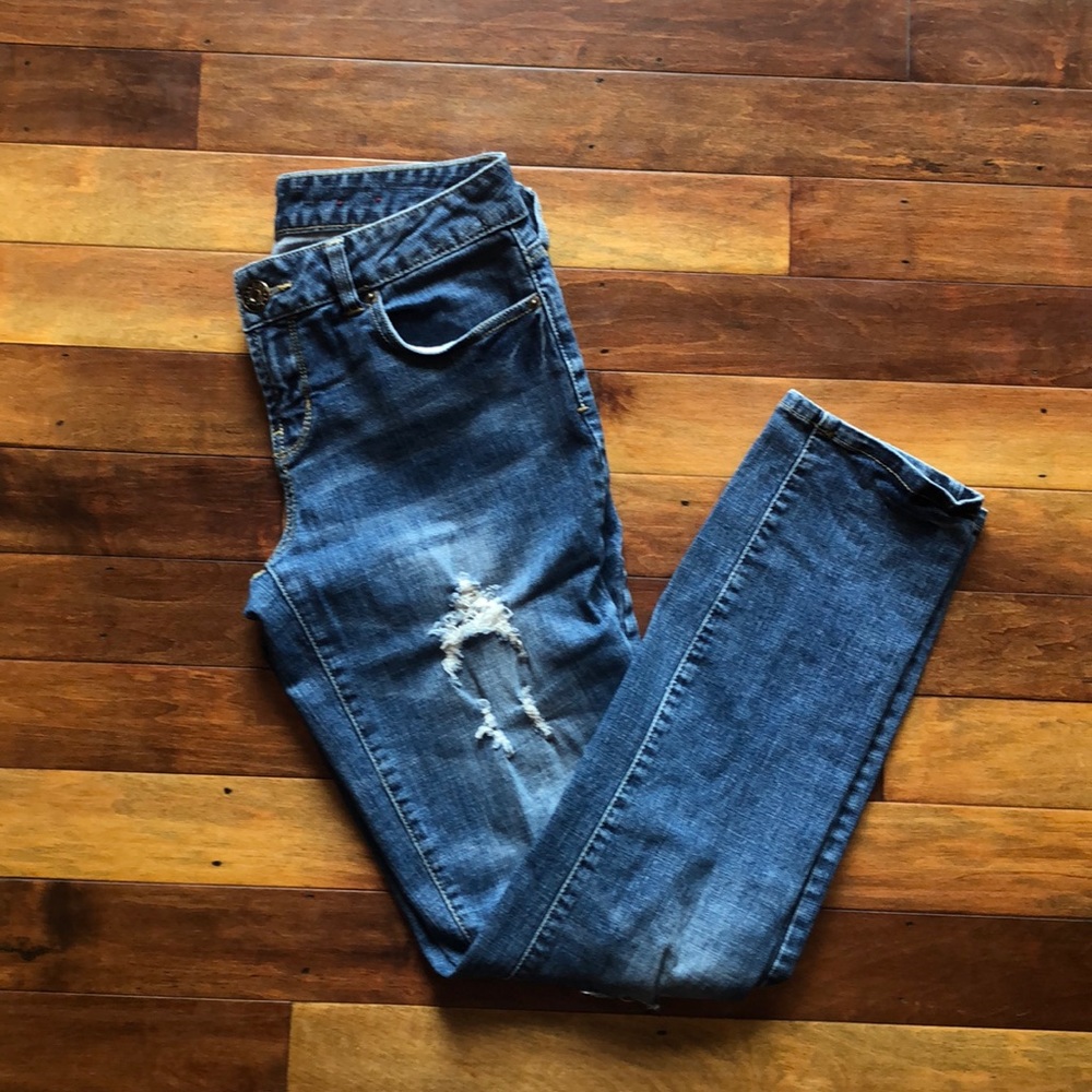 Guess Straight-Leg Denim